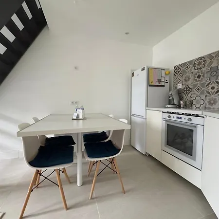 Apartamento Minon - Duplex Avec 1 1 Salle De Bain Et 1 Canape Lit Mérignac
