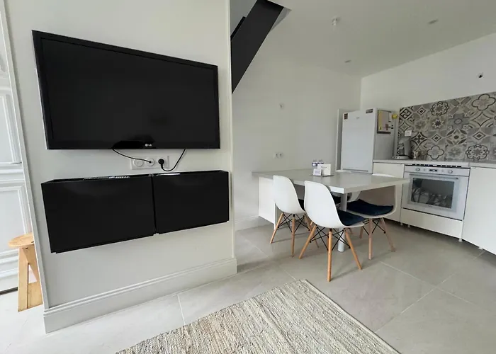 Minon - Duplex Avec 1 1 Salle De Bain Et 1 Canape Lit Apartment