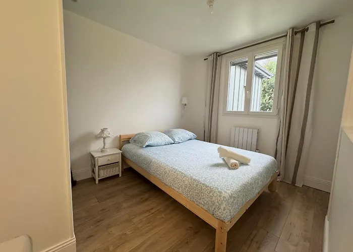 Minon - Duplex Avec 1 1 Salle De Bain Et 1 Canape Lit Merignac (Gironde)